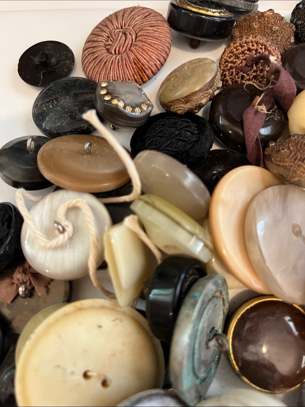 Assorted Vintage Black, Brown, Cream and Tan Decorative Buttons - fiber crafts - Picture 5 of 7